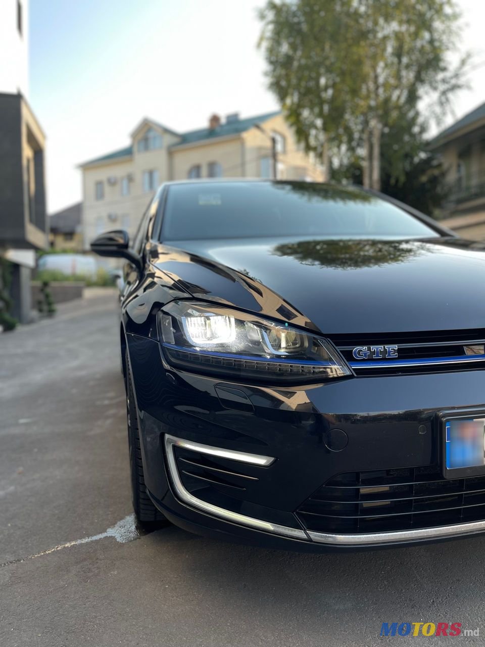 2015' Volkswagen Golf photo #3