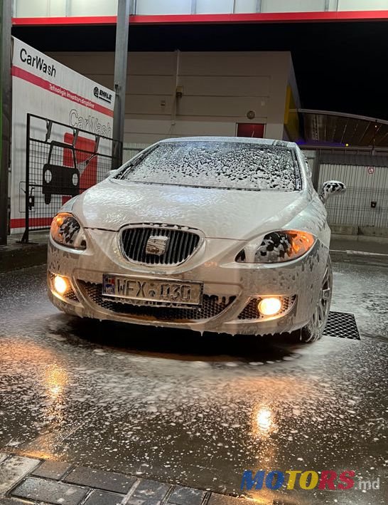 2007' SEAT Leon photo #4