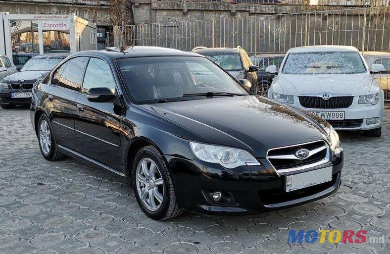 2007' Subaru Legacy photo #1