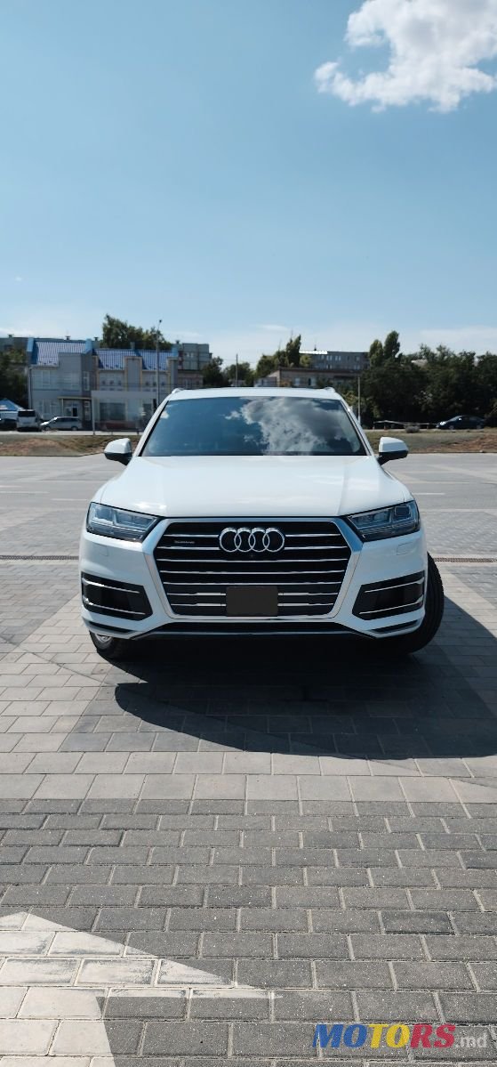 2017' Audi Q7 photo #2