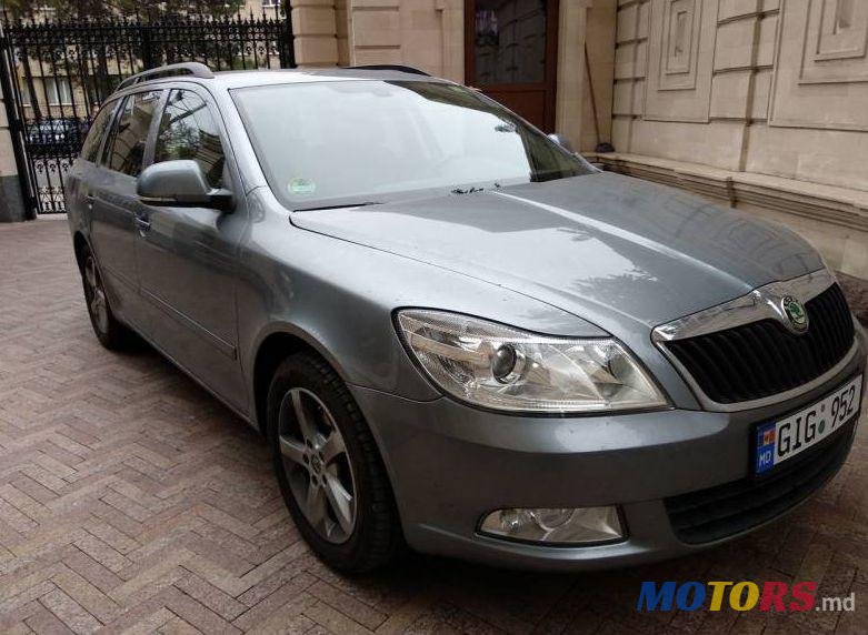 2013' Skoda Octavia photo #2