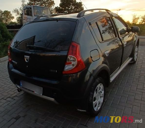 2011' Dacia Sandero Stepway photo #4