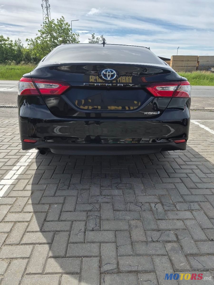 2020' Toyota Camry photo #6
