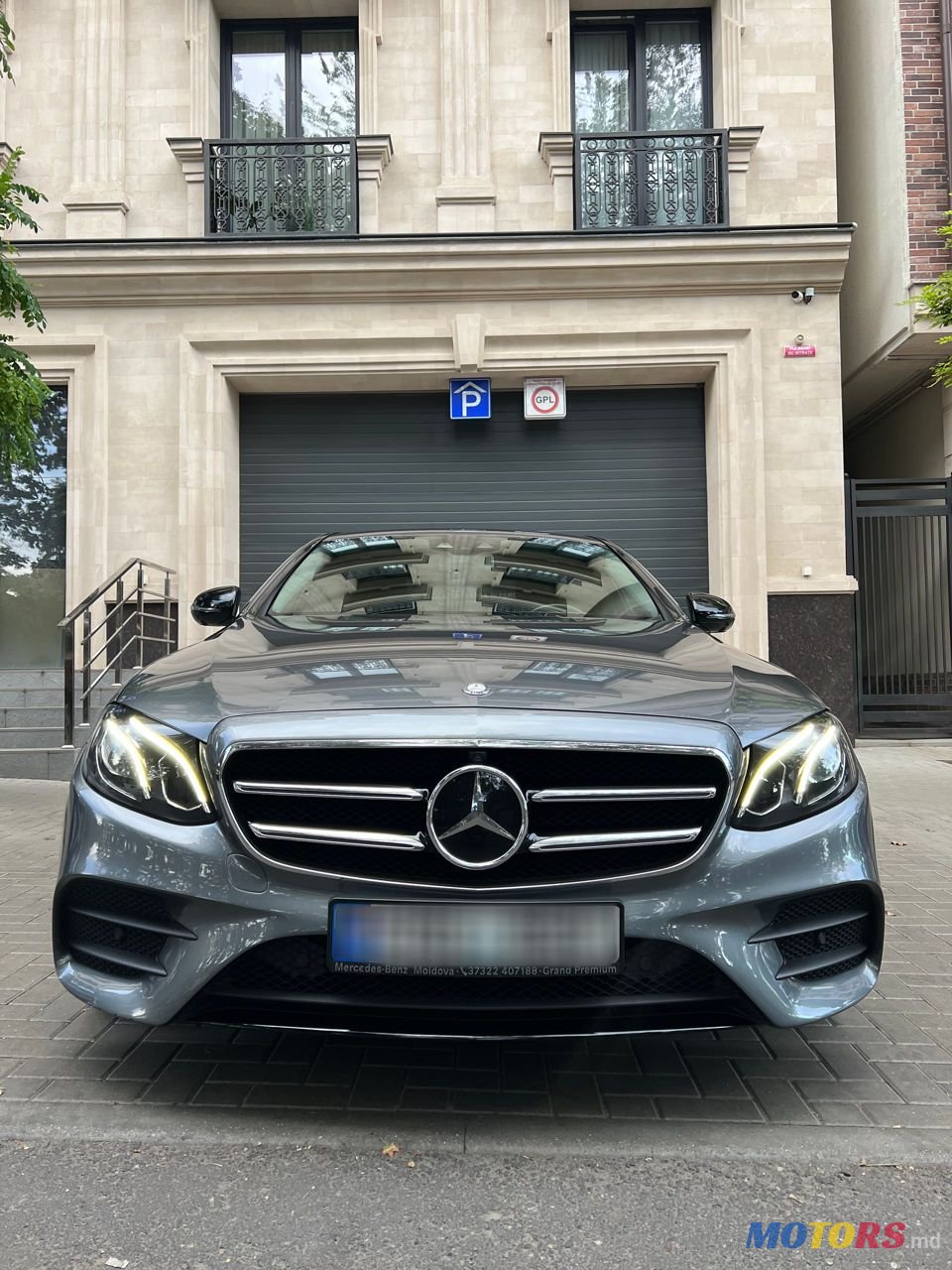 2017' Mercedes-Benz E Класс photo #1