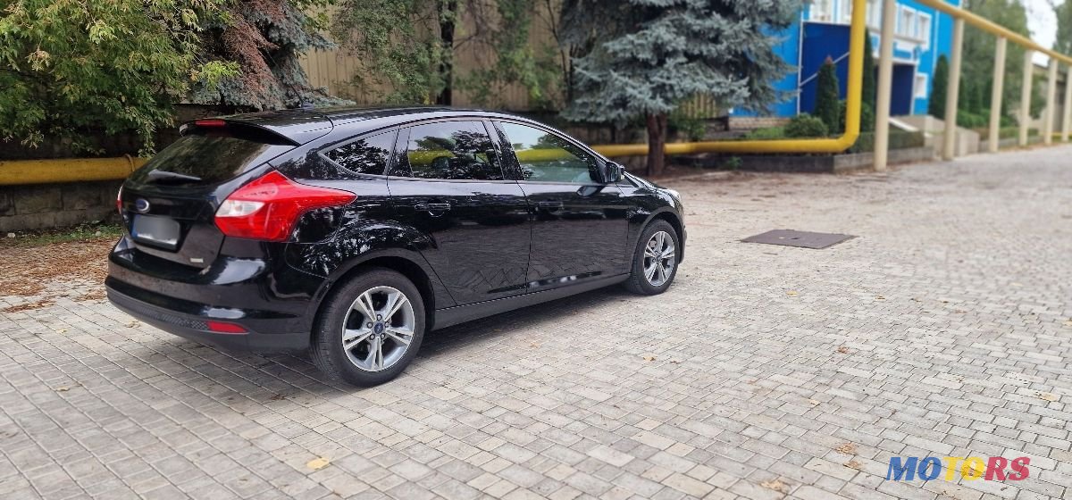 2014' Ford Focus photo #6