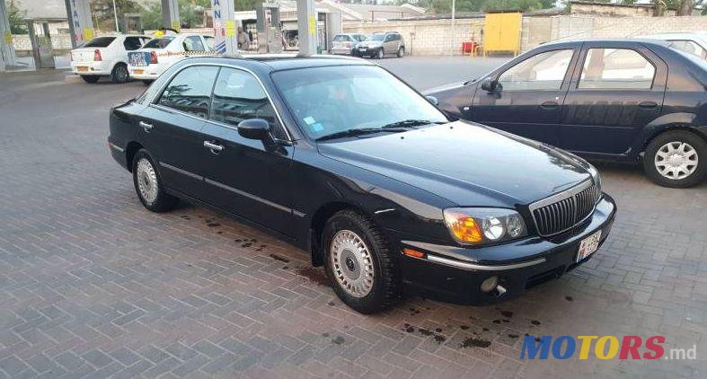 2001' Hyundai XG photo #1