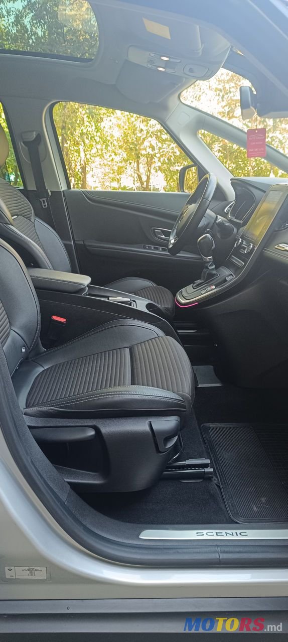 2018' Renault Grand Scenic photo #6