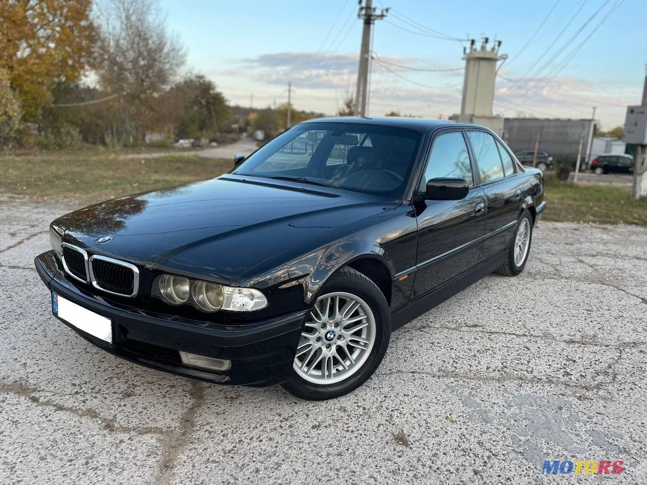 2002' BMW 7 Series photo #2
