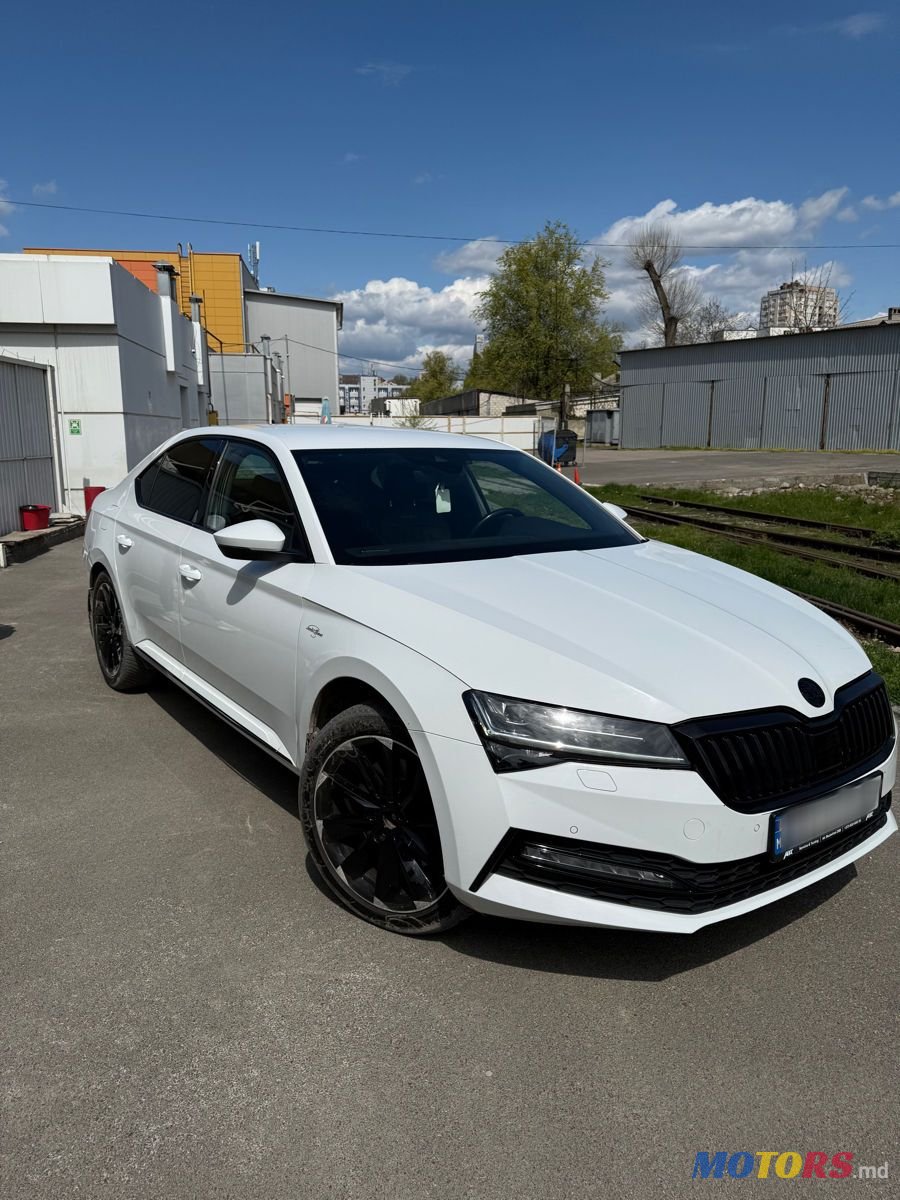 2019' Skoda Superb photo #1