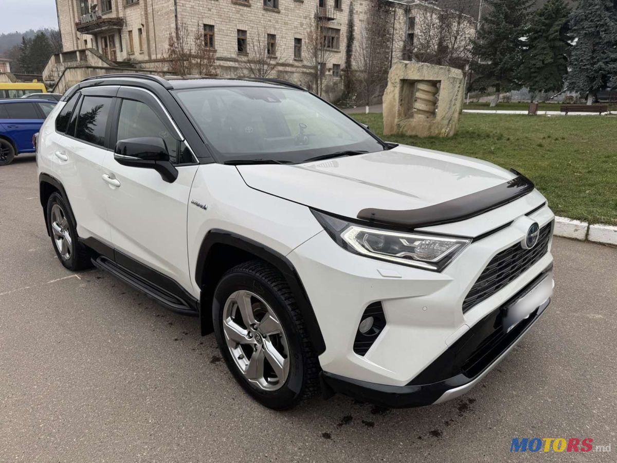 2021' Toyota RAV4 photo #4