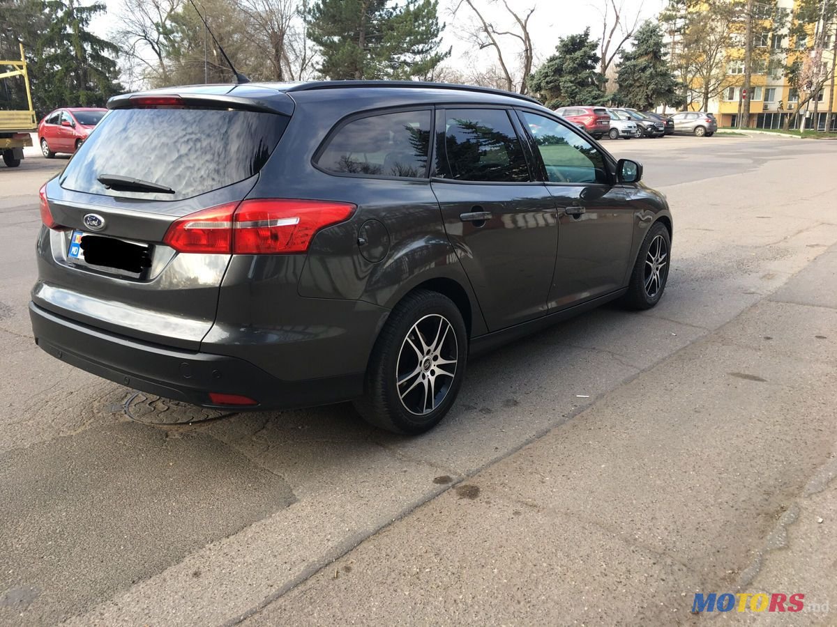 2016' Ford Focus photo #2