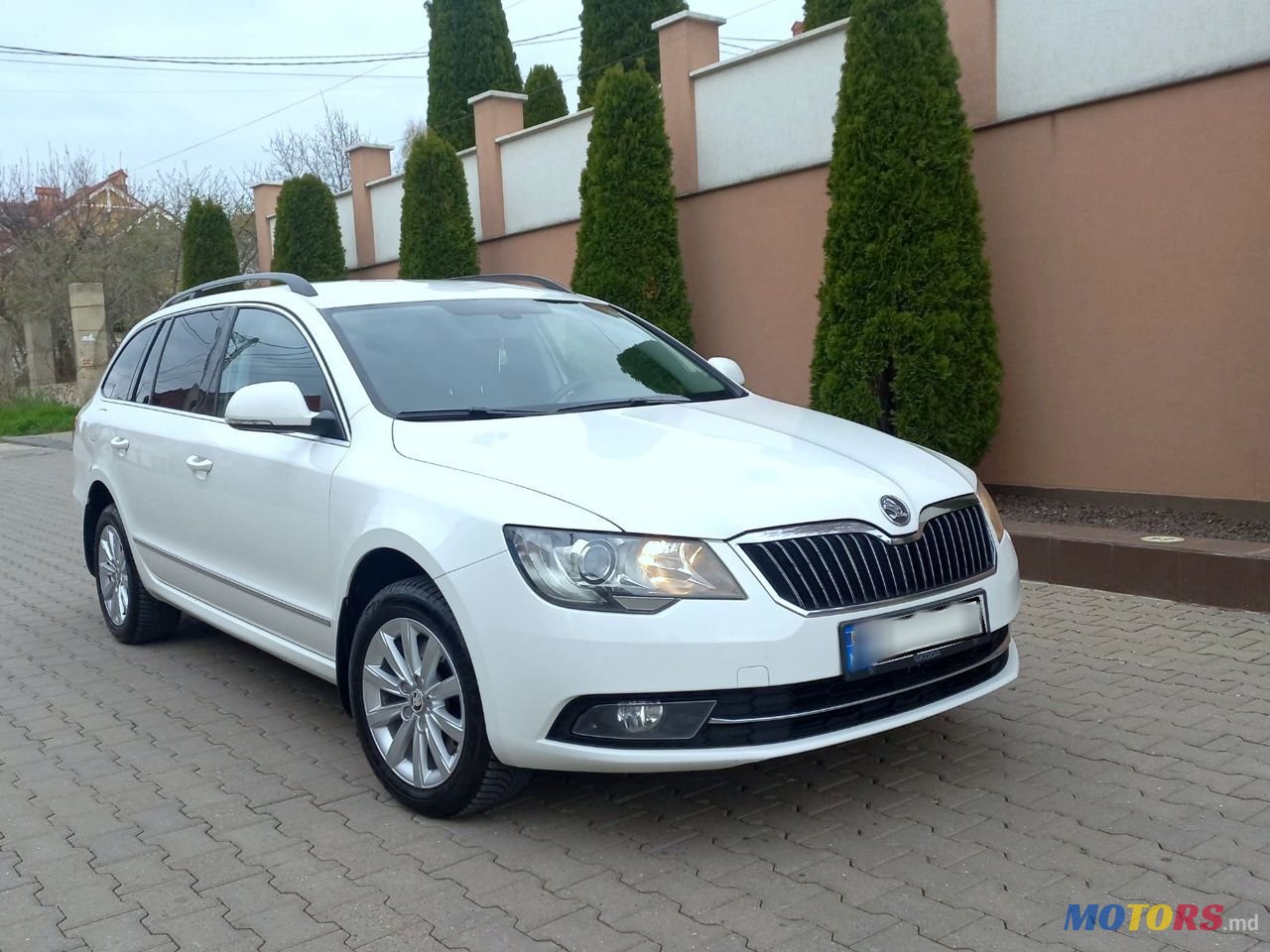 2014' Skoda Superb photo #4