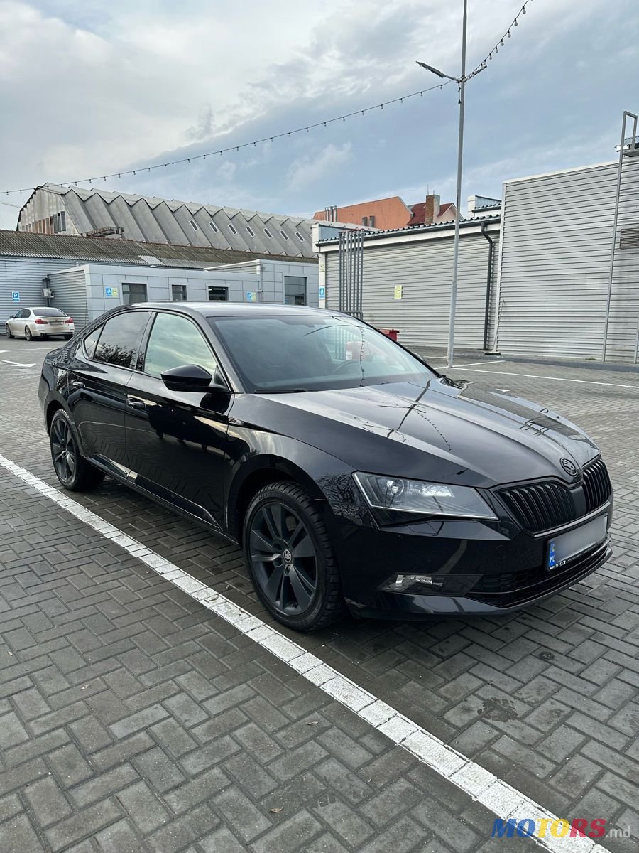 2018' Skoda Superb photo #3