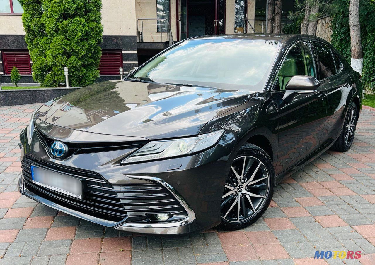 2021' Toyota Camry photo #2