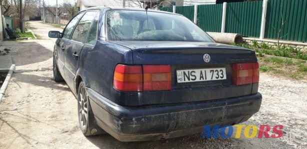 1994' Volkswagen Passat photo #2