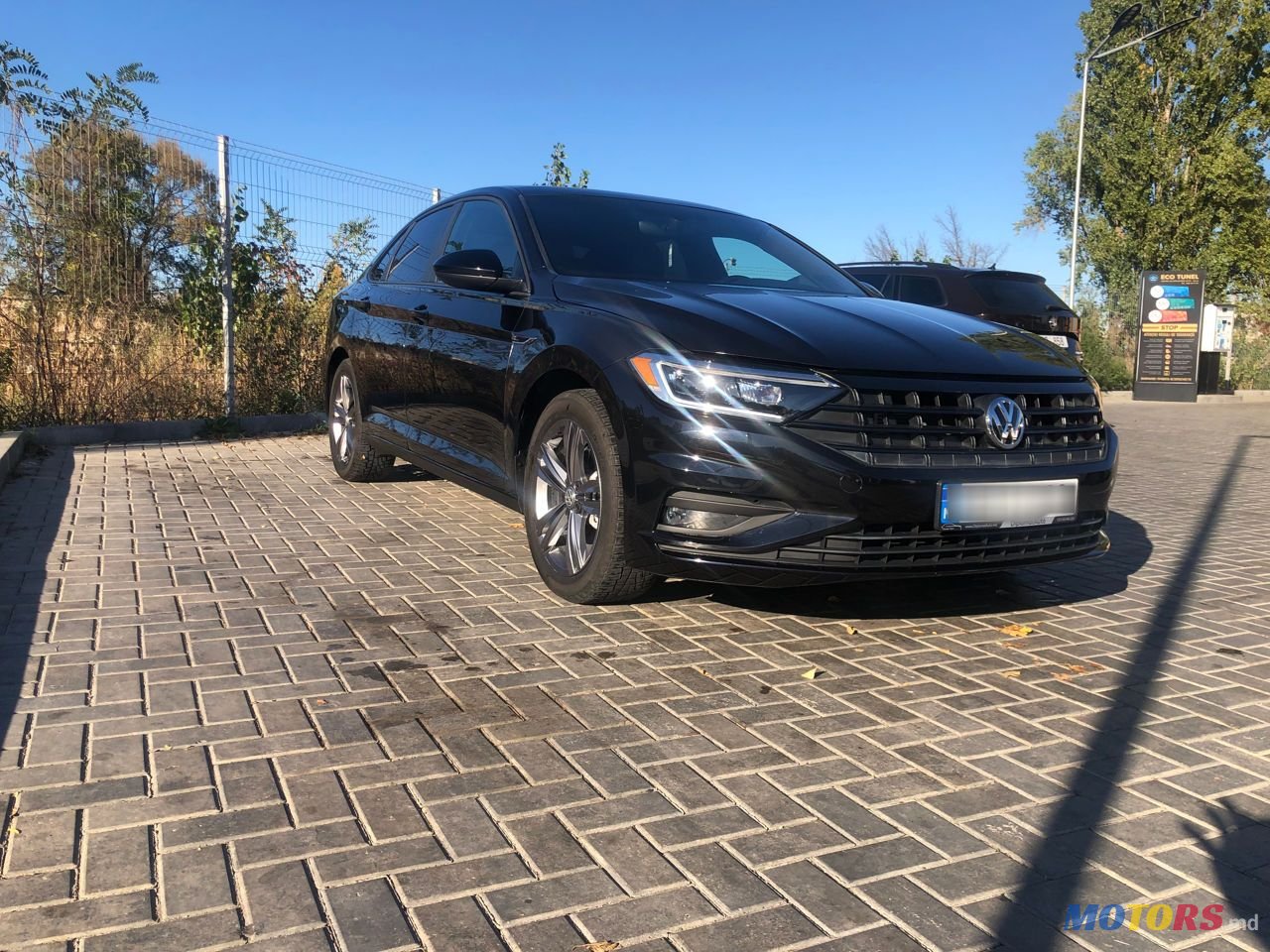 2018' Volkswagen Jetta photo #2