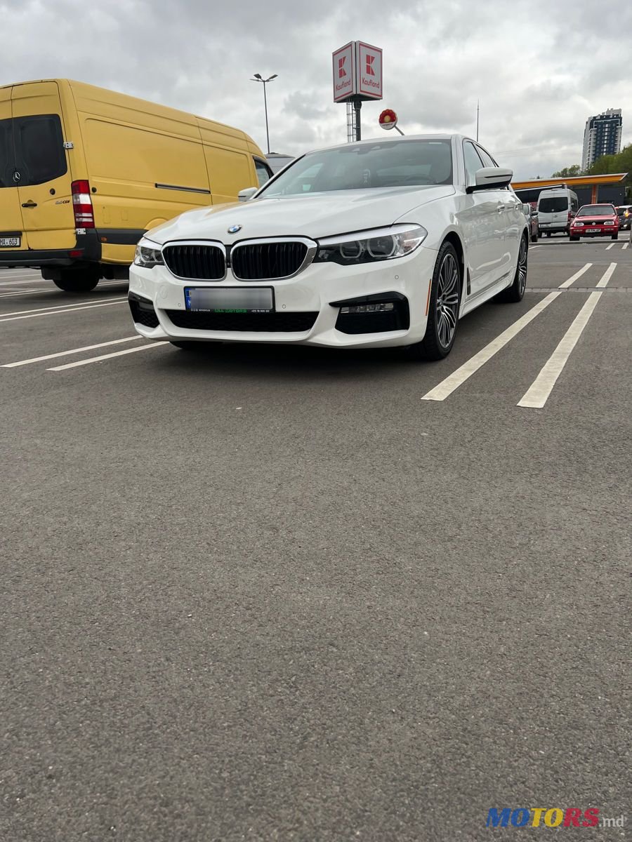 2017' BMW 5 Series photo #2
