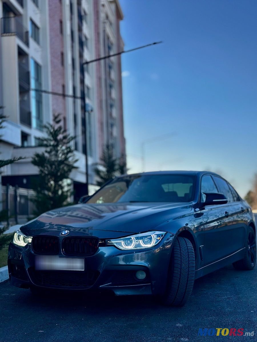 2017' BMW 3 Series photo #3