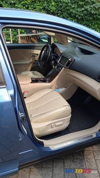 2009' Toyota Venza photo #3