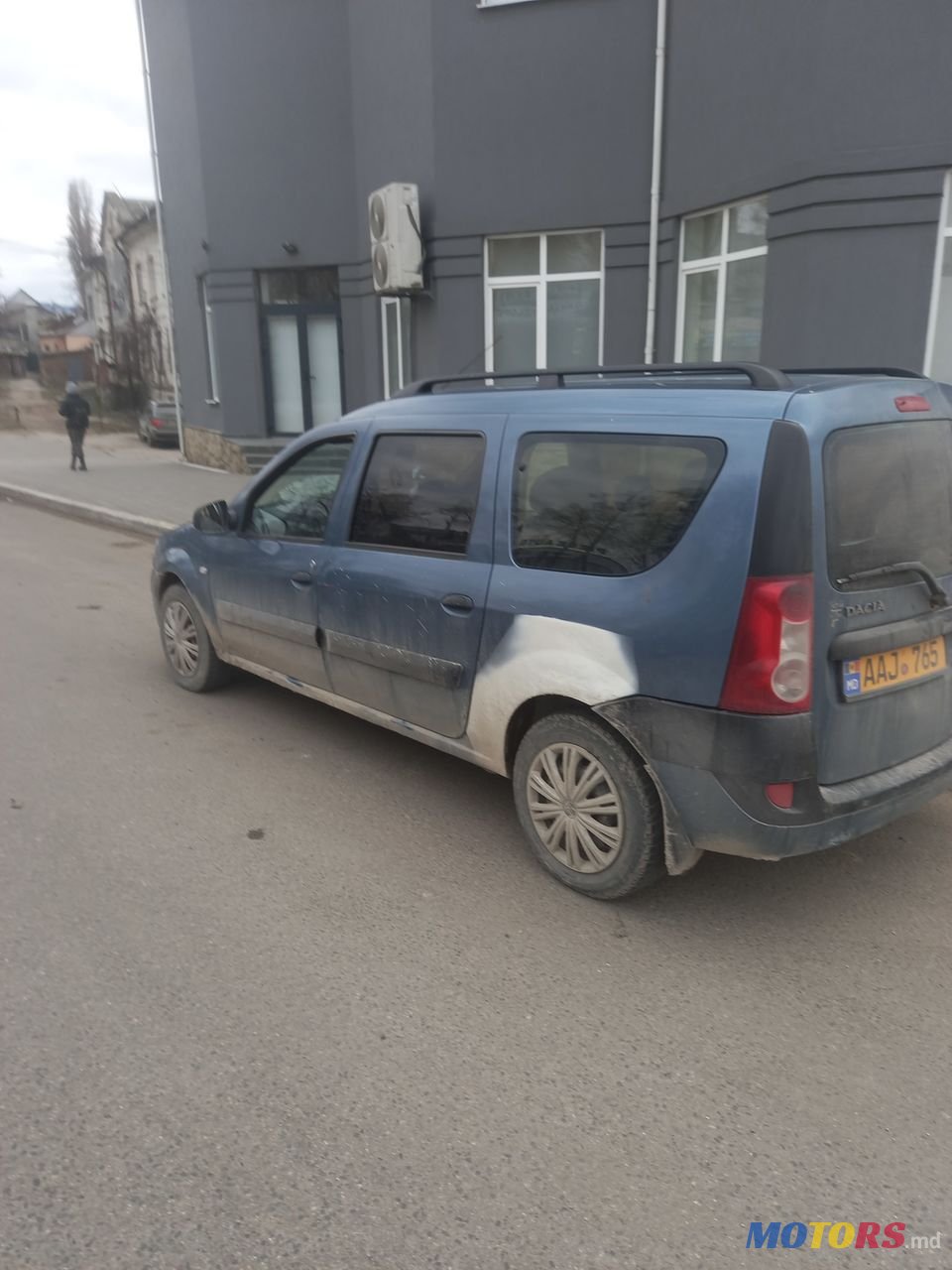 2007' Dacia Logan Mcv photo #5