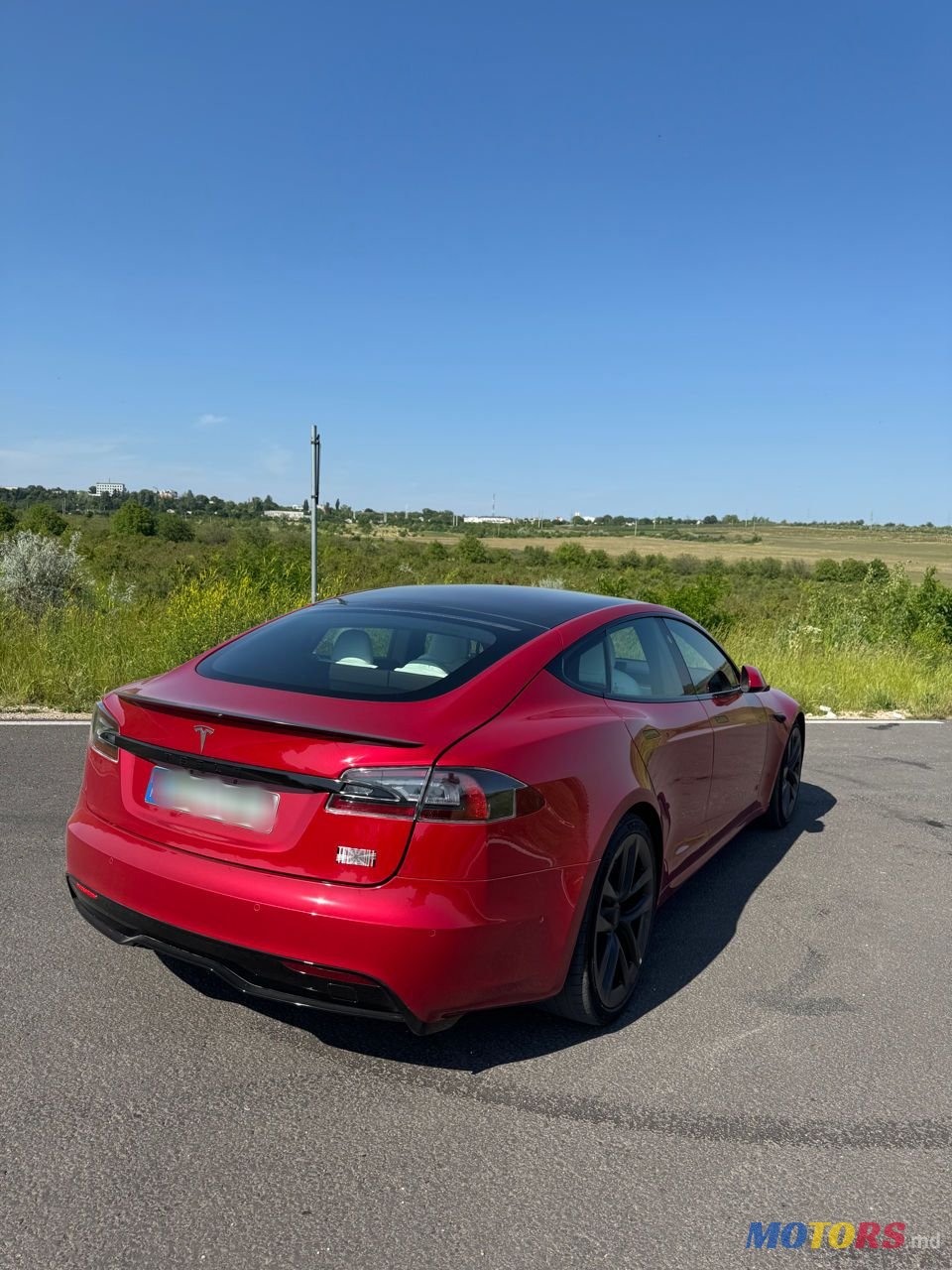 2022' Tesla Model S photo #2