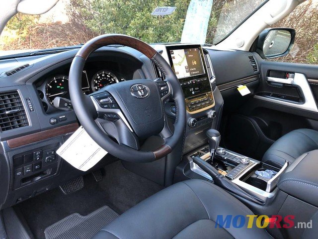 2017' Toyota Land Cruiser 200 rabiamelisa45@gmail.com photo #7