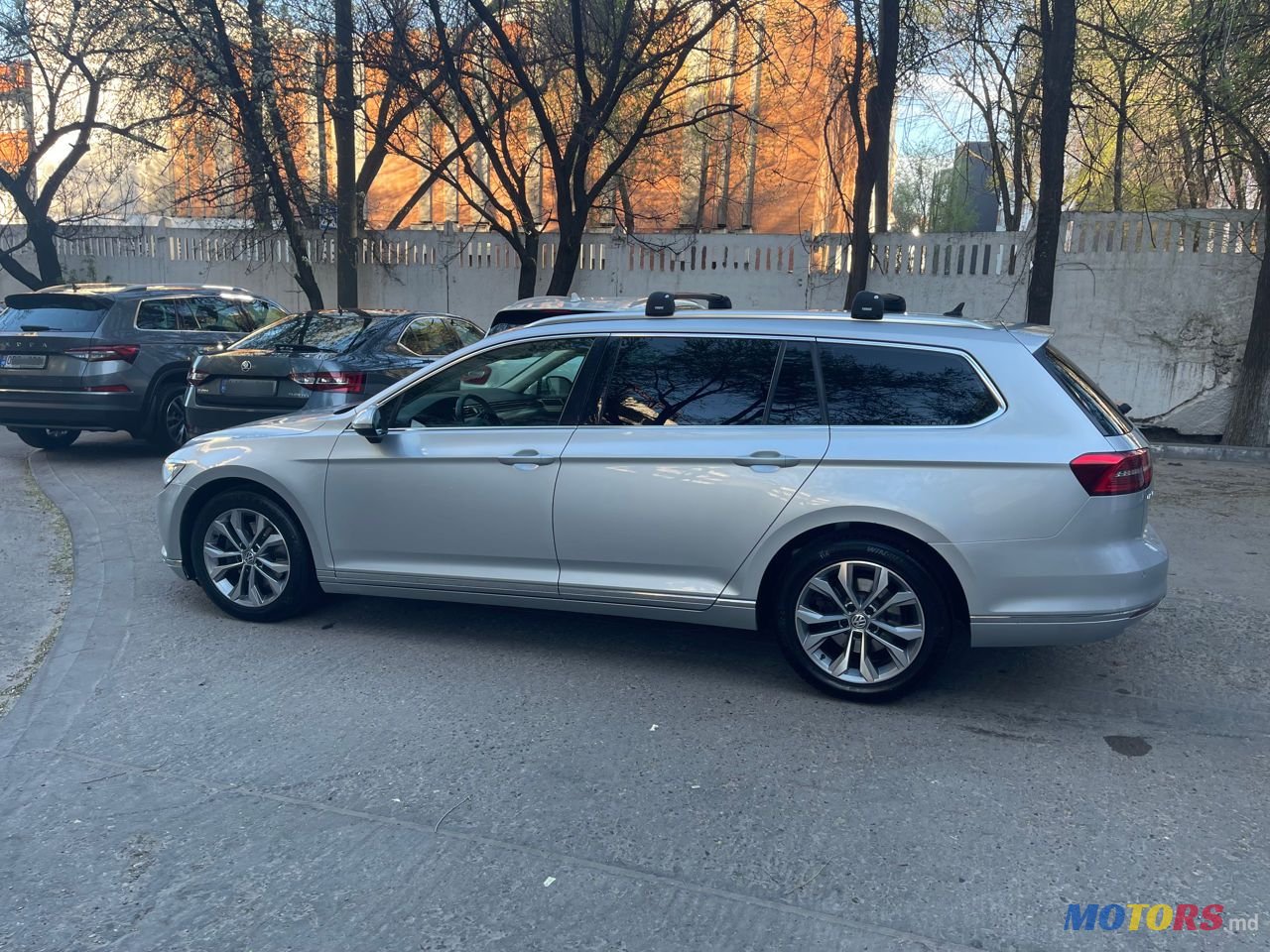 2018' Volkswagen Passat photo #2