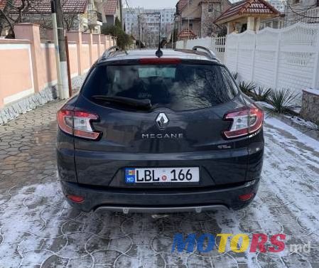 2011' Renault Megane photo #5