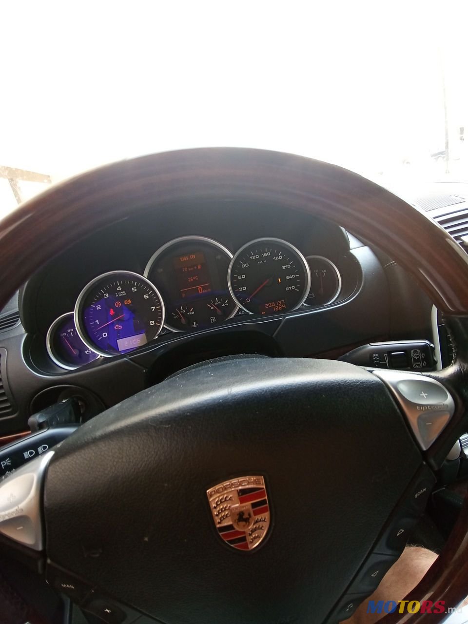 2006' Porsche Cayenne photo #1