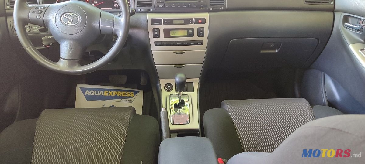 2006' Toyota Corolla photo #3