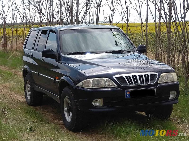 1998' SsangYong Musso photo #1