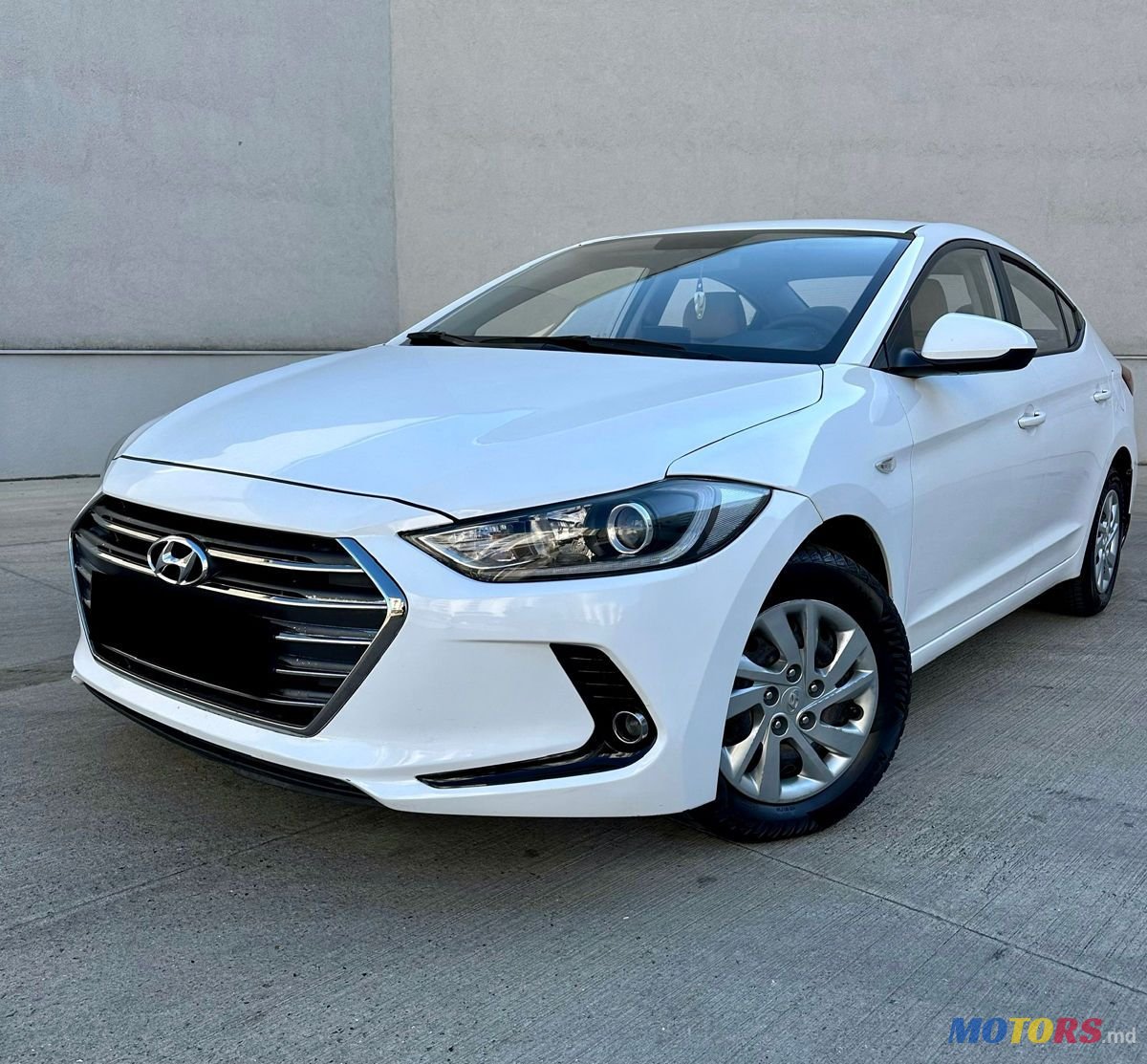 2017' Hyundai Elantra photo #2