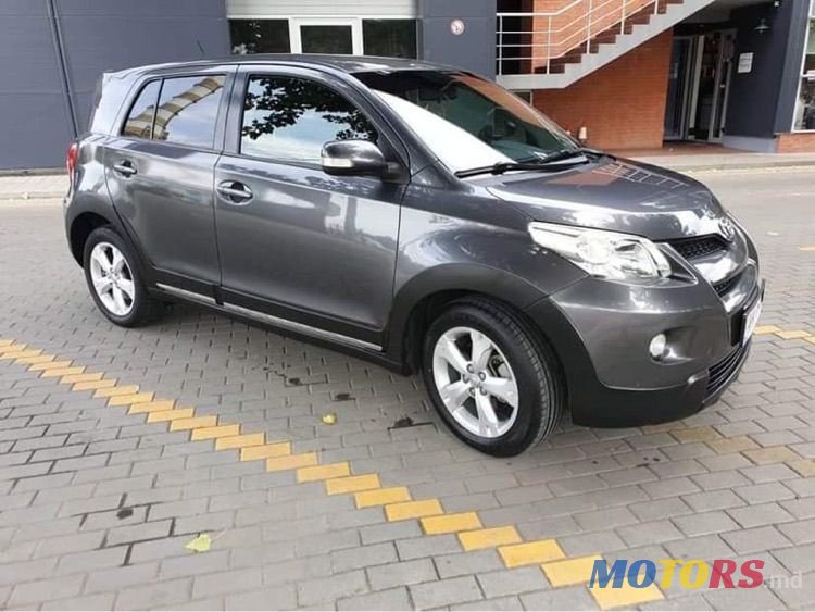 2009' Toyota Urban Cruiser photo #3