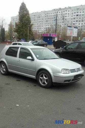 2003' Volkswagen Golf photo #1