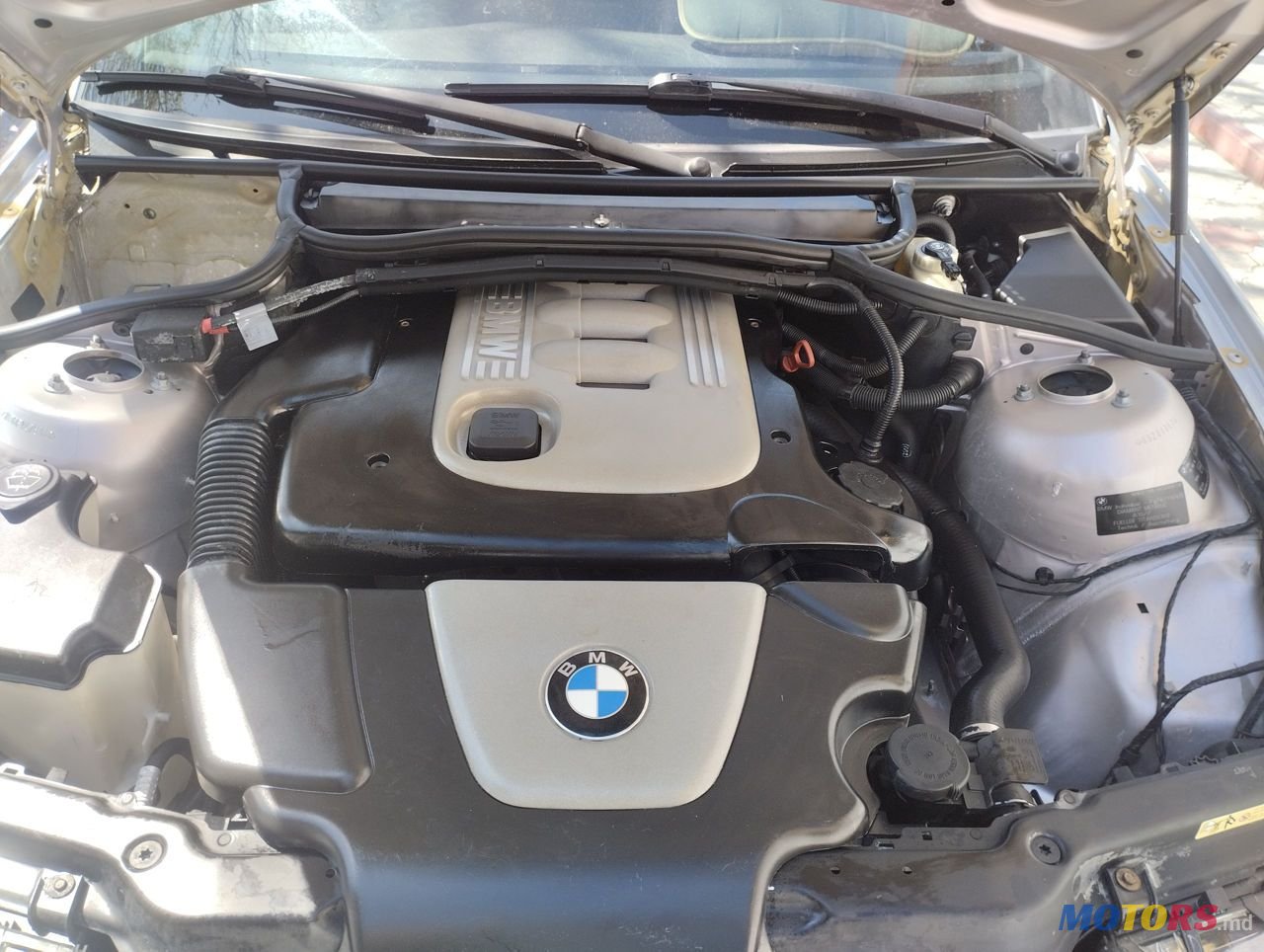 2005' BMW 3 Series photo #4