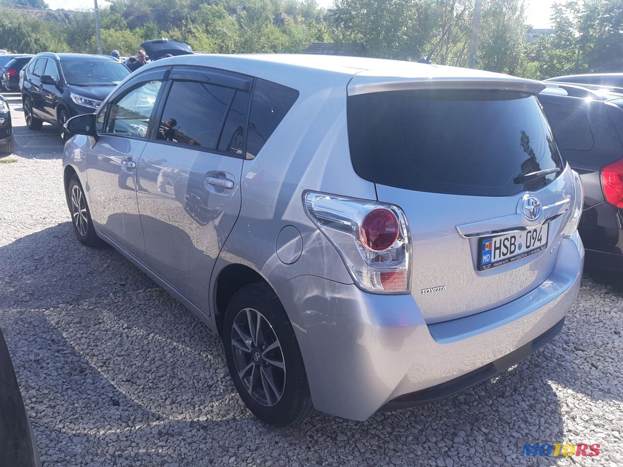 2013' Toyota Verso photo #4