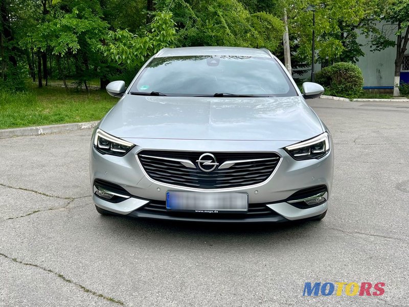 2017' Opel Insignia photo #2