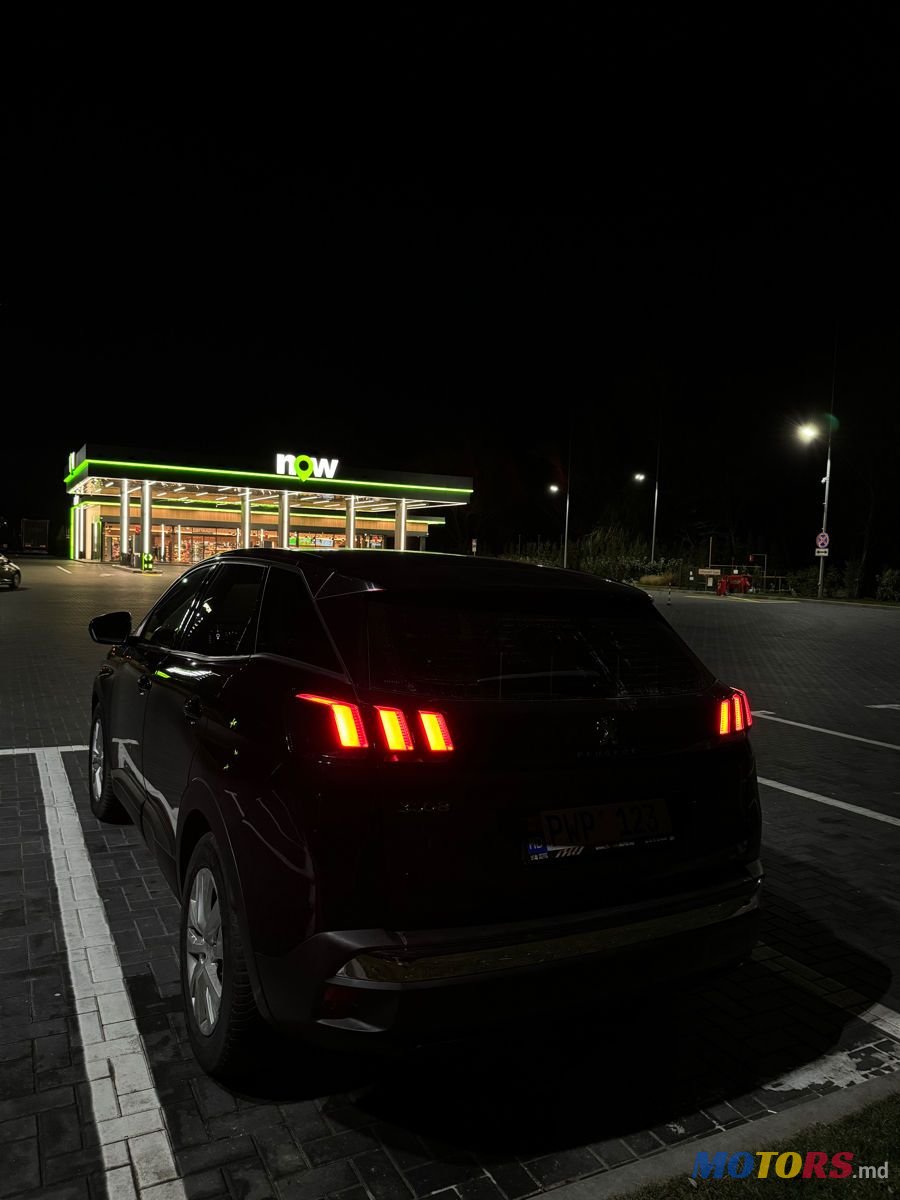 2020' Peugeot 3008 photo #4