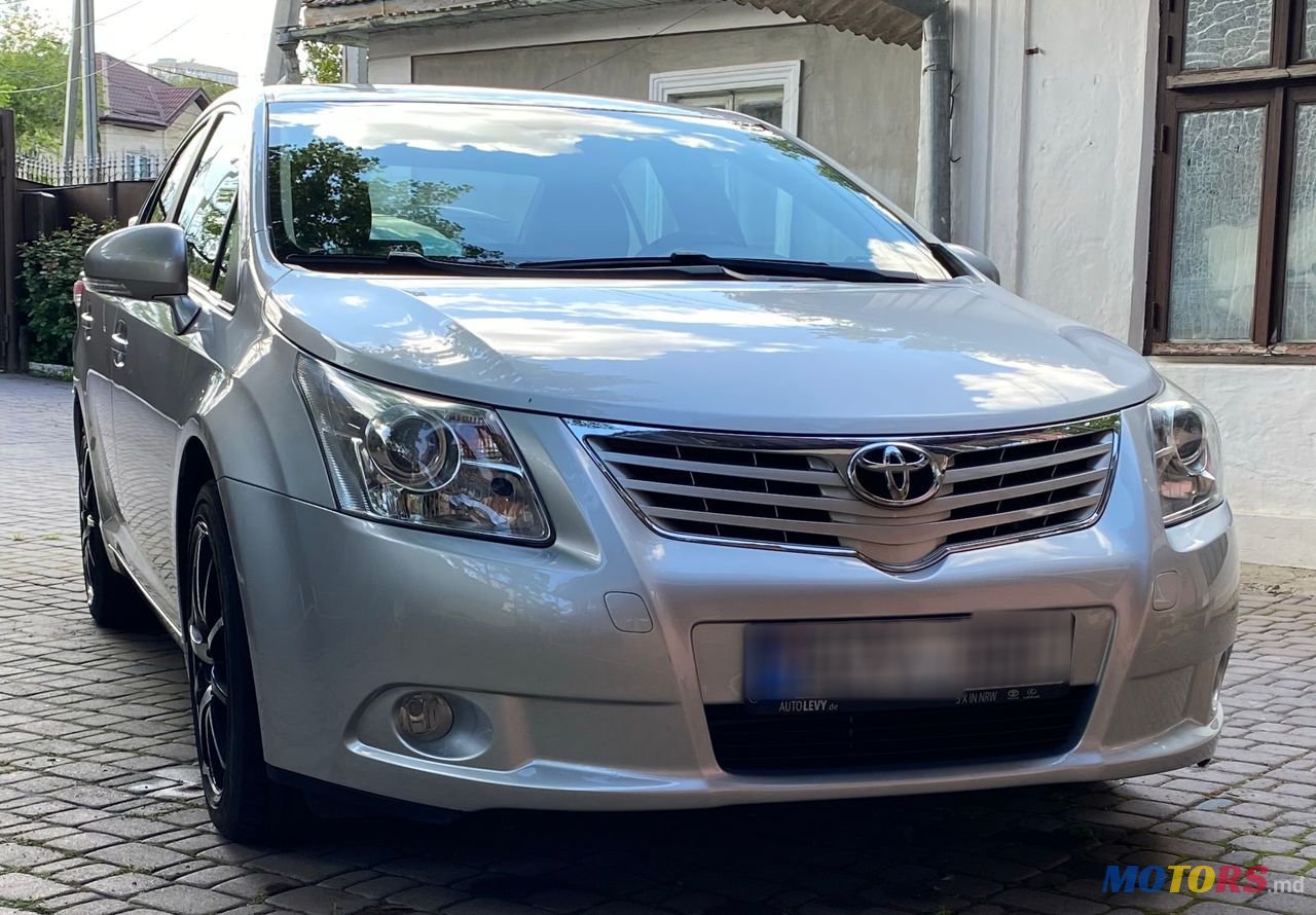 2009' Toyota Avensis photo #1