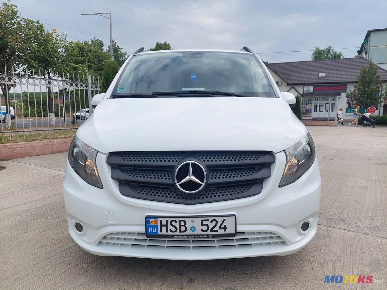 2015' Mercedes-Benz Vito photo #5