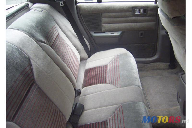 1992' Chrysler Saratoga photo #2