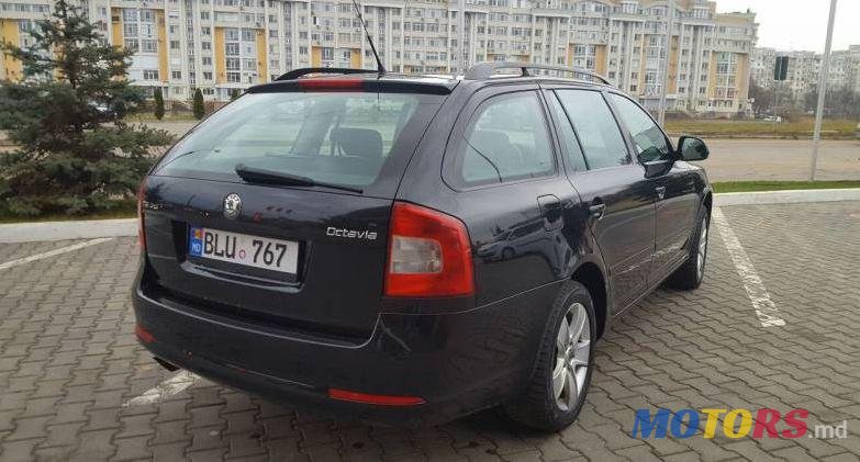 2007' Toyota Avensis photo #1