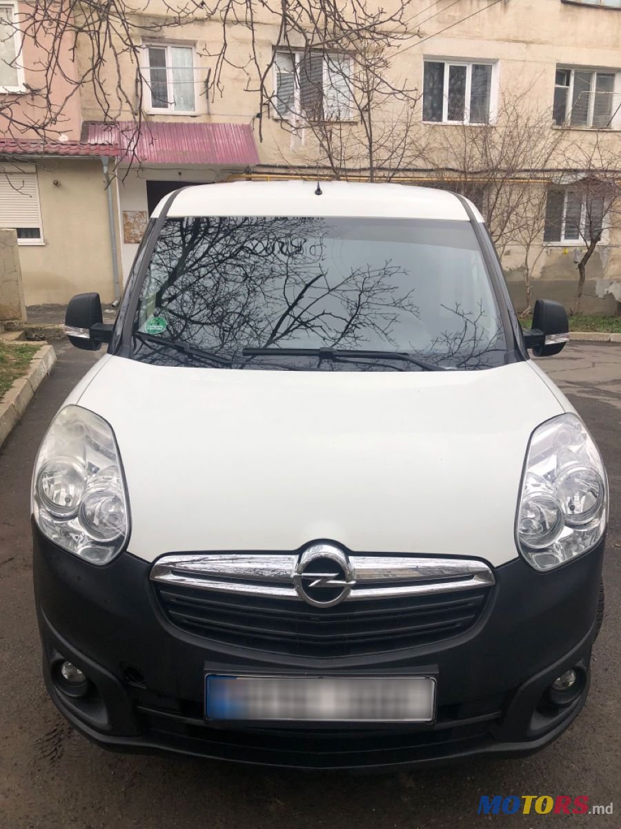 2015' Opel Combo photo #1
