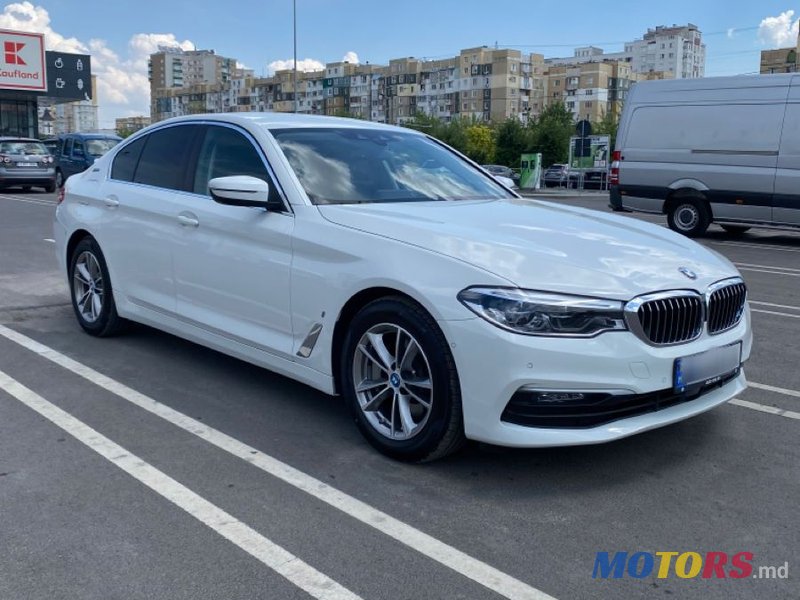 2018' BMW 5 Series photo #1