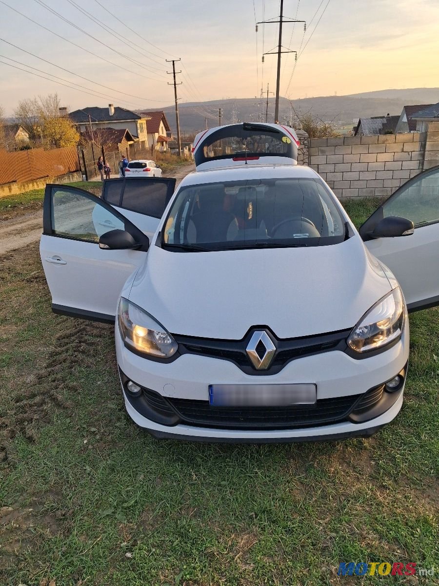 2014' Renault Megane photo #4