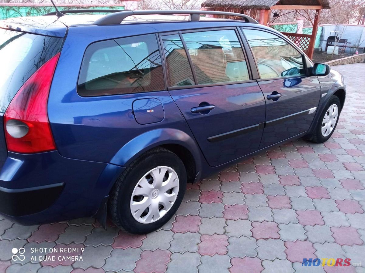 2004' Renault Megane photo #3