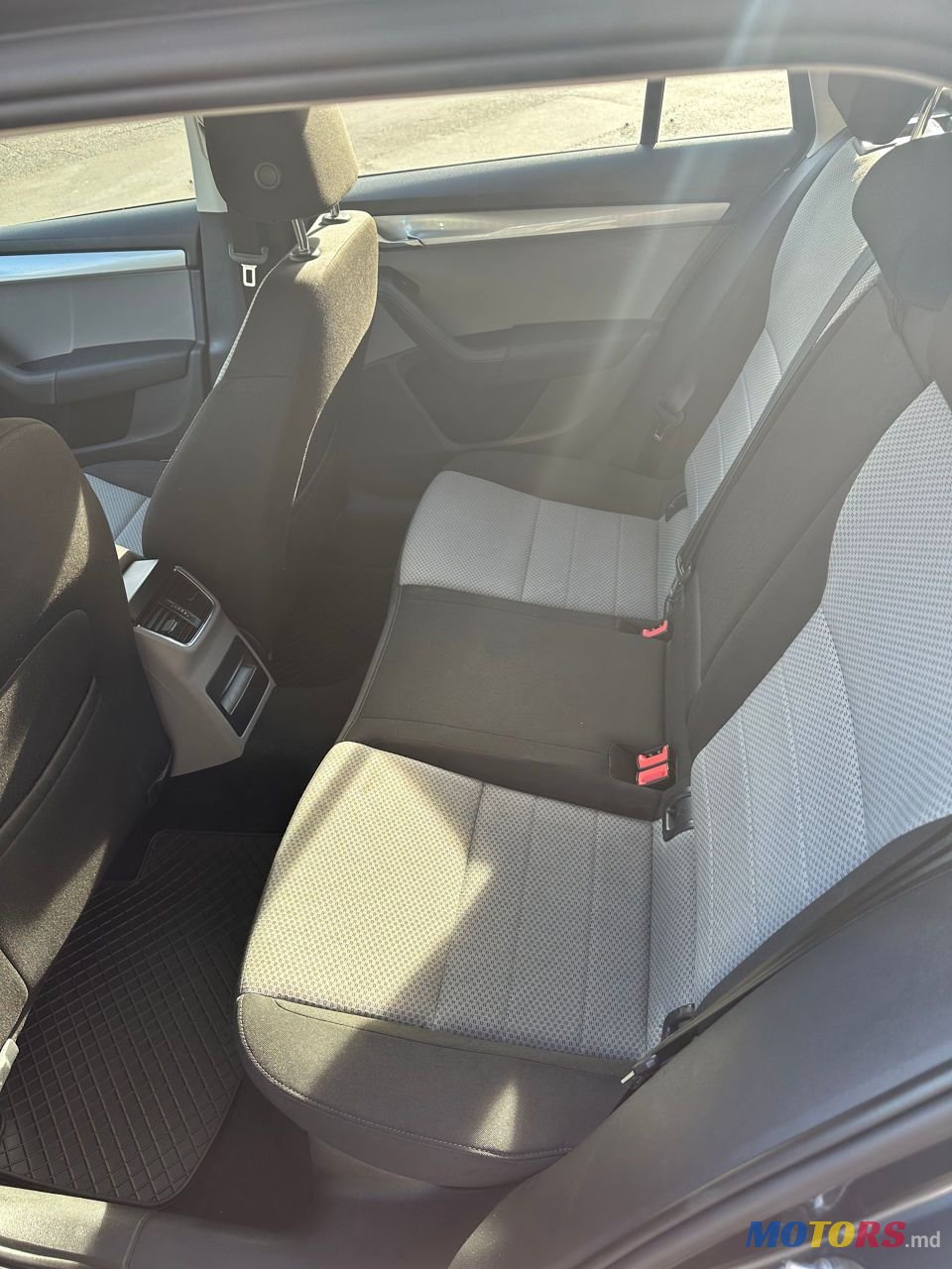 2016' Skoda Octavia photo #5