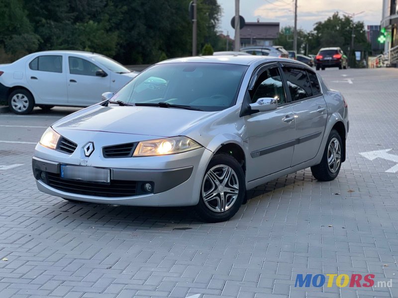 2007' Renault Megane photo #1