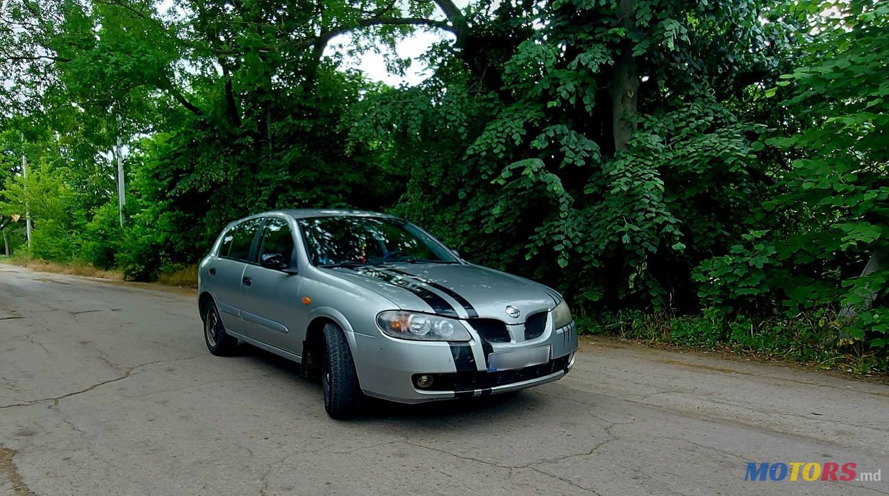 2005' Nissan Almera photo #1