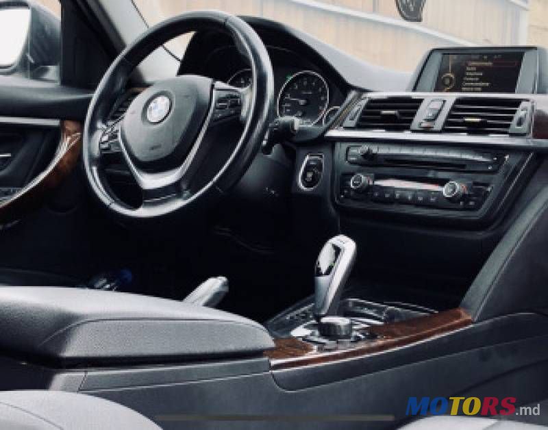 2014' BMW 3 photo #6